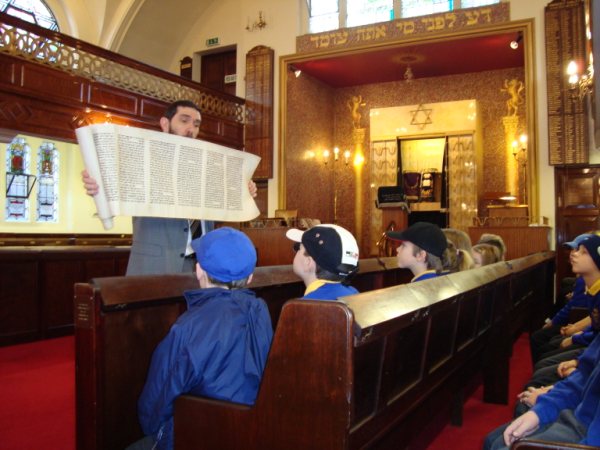 visit to synagogue